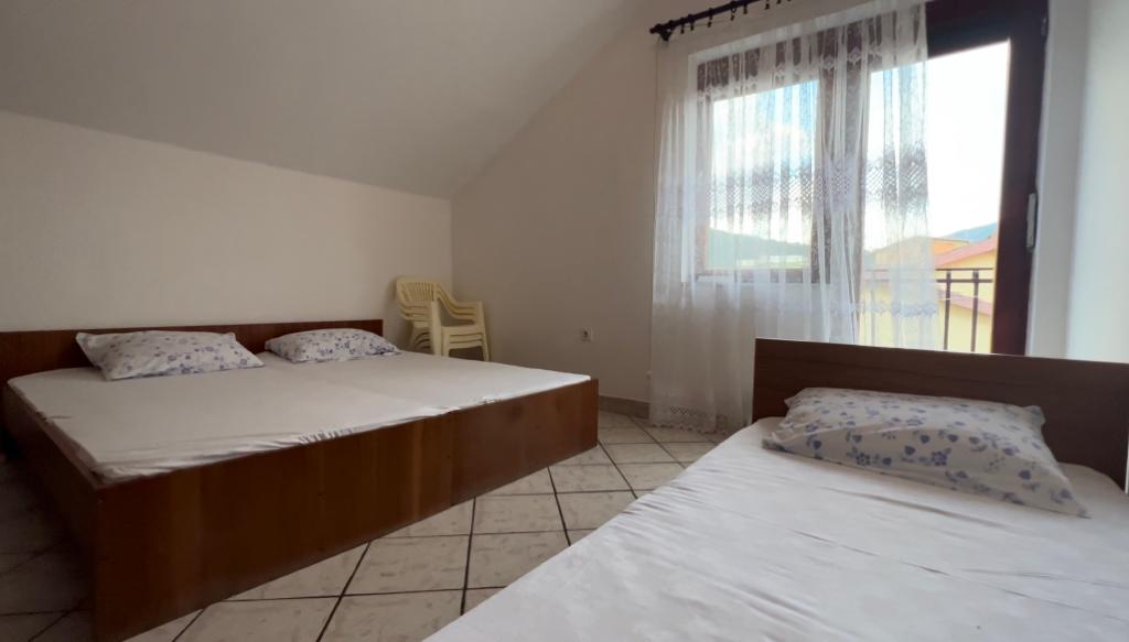 Image of House - 10 Bedrooms - 8 Bathrooms for Sale in Herceg-Novi-Bijela-Montenegro, Image 18
